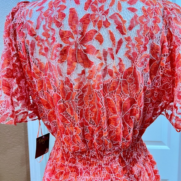 Taylor V Neck Ruffle Dress - Picture 6 of 7